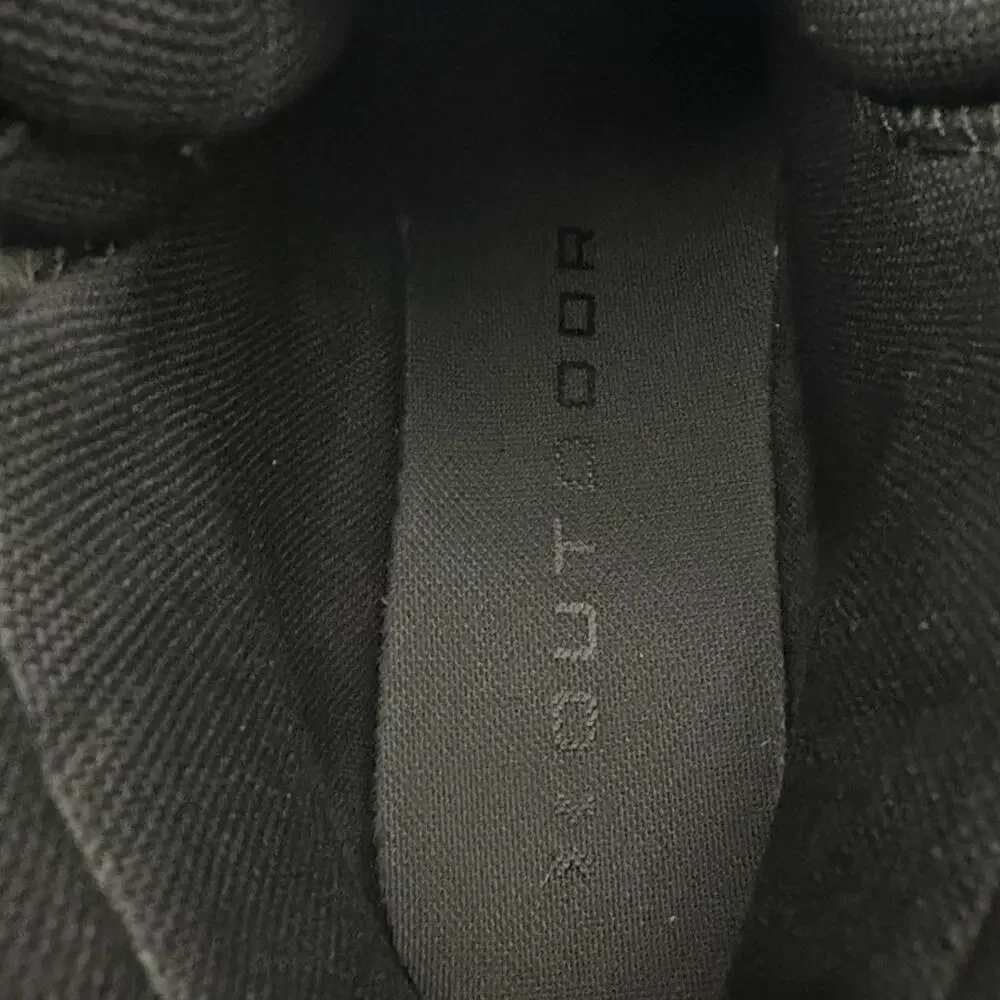 Under Armour Stellar G2 6